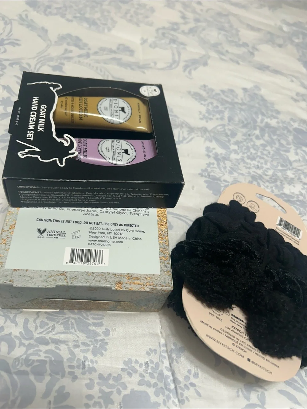 Kitsch, Dionis, and Yoga Care Set